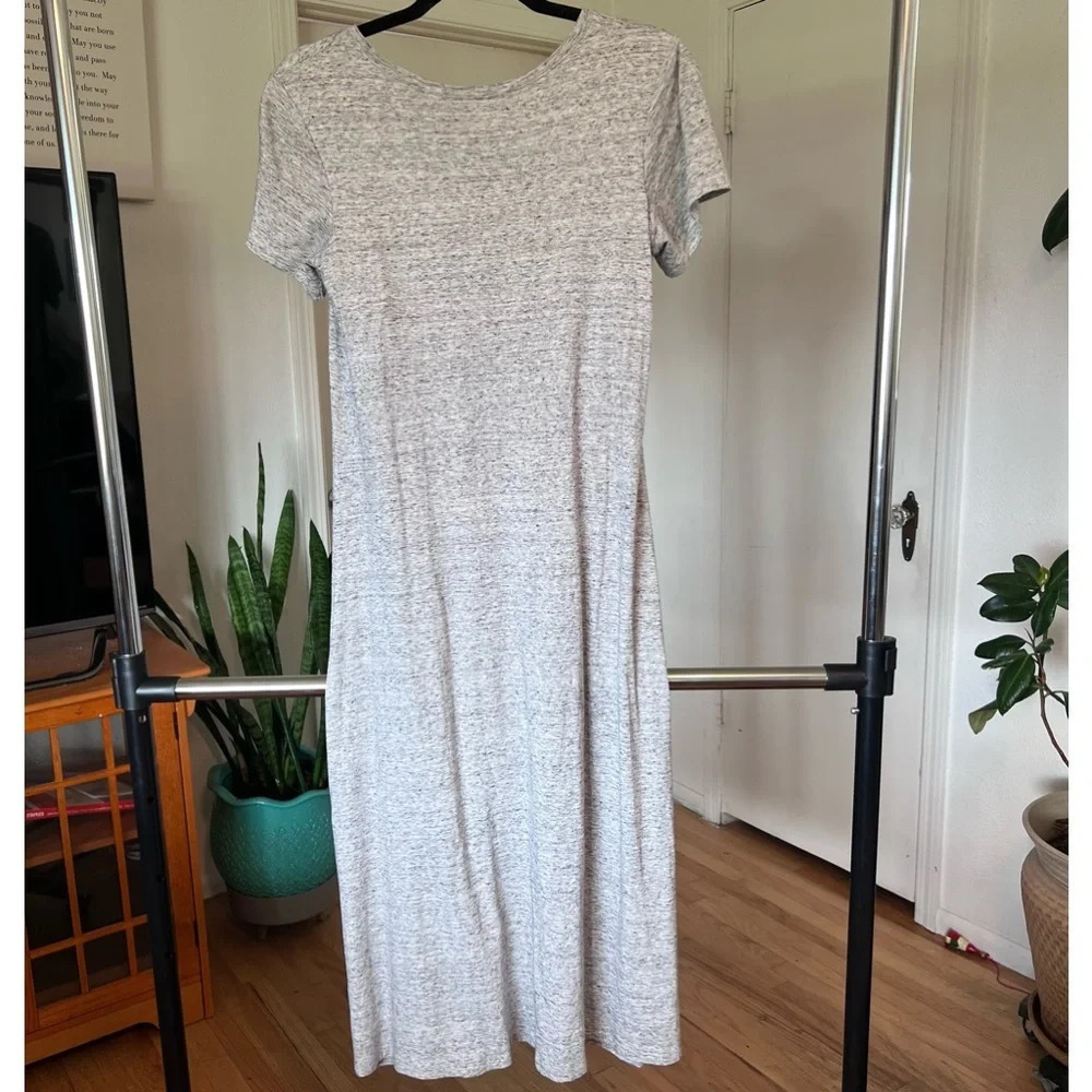 Uniqlo WOMEN SHORT-SLEEVE LONG BRA DRESS GREY. SMALL - Picture 2 of 5